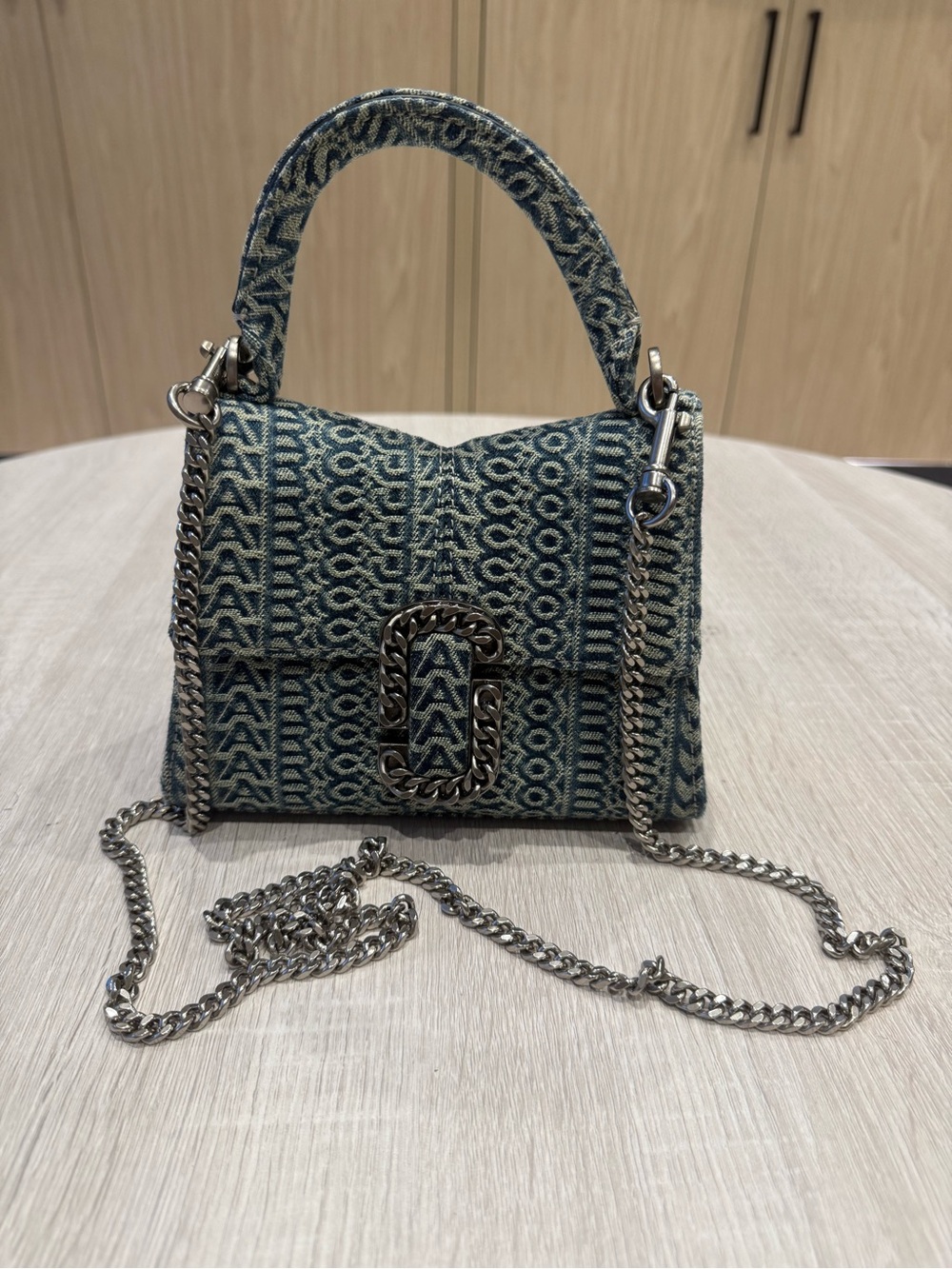 MARC JACOBS
Blue 'The St. Marc Mini Top Handle' Bag